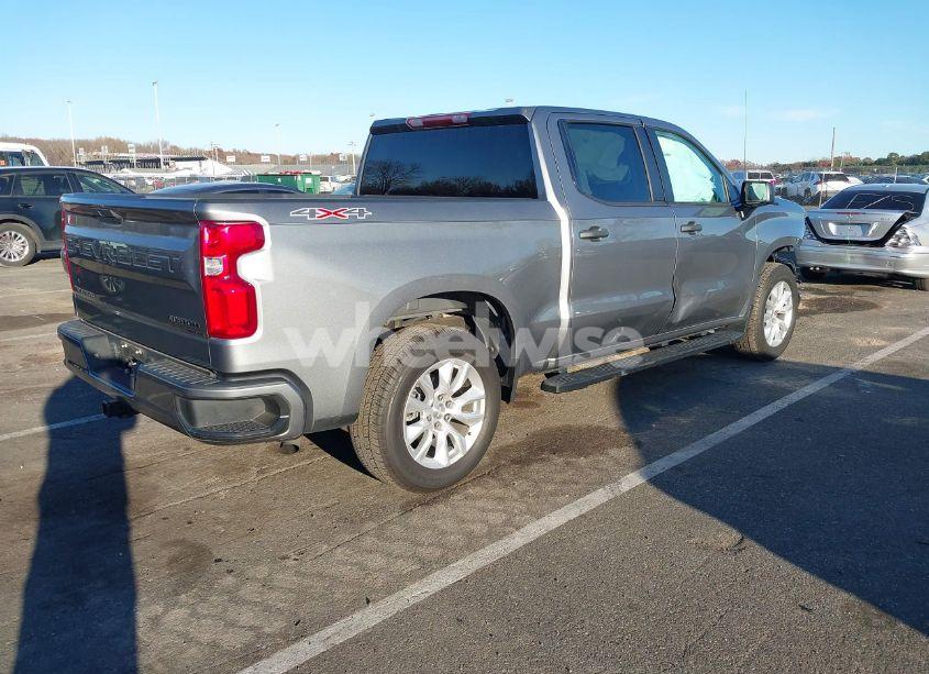 Photo 4 of 2022 Chevrolet Silverado 1500 LTD 4WD SHORT BED CUSTOM (VIN 1GCPYBEK7NZ122192)