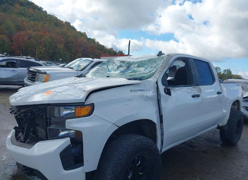 Photo 6 of 2021 Chevrolet Silverado 1500 4WD SHORT BED CUSTOM (VIN 1GCPYBEK8MZ191763)