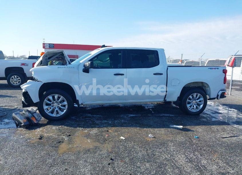 Photo 14 of 2020 Chevrolet Silverado 1500 4WD SHORT BED CUSTOM (VIN 1GCPYBEK9LZ192368)