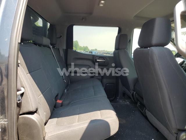 Photo 10 of 2019 CHEVROLET SILVERADO K1500 TRAIL BOSS CUSTOM (VIN 1GCPYCEF0KZ346294)