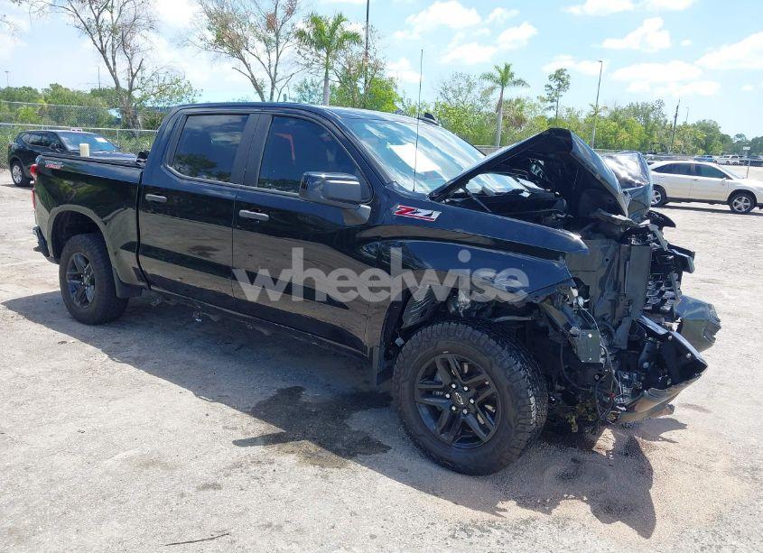 2019 Chevrolet Silverado 1500 CUSTOM TRAIL BOSS (VIN 1GCPYCEF0KZ386617) main photo