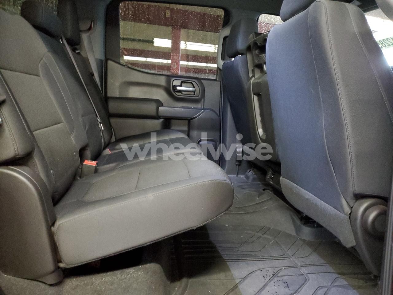 Photo 10 of 2019 CHEVROLET SILVERADO K1500 TRAIL BOSS CUSTOM (VIN 1GCPYCEF0KZ412472)