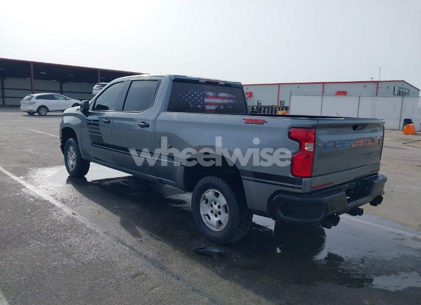 Photo 3 of 2020 Chevrolet Silverado 1500 4WD SHORT BED CUSTOM TRAIL BOSS/4WD STANDARD BED CUSTOM TRAIL BOSS (VIN 1GCPYCEF0LZ258847)