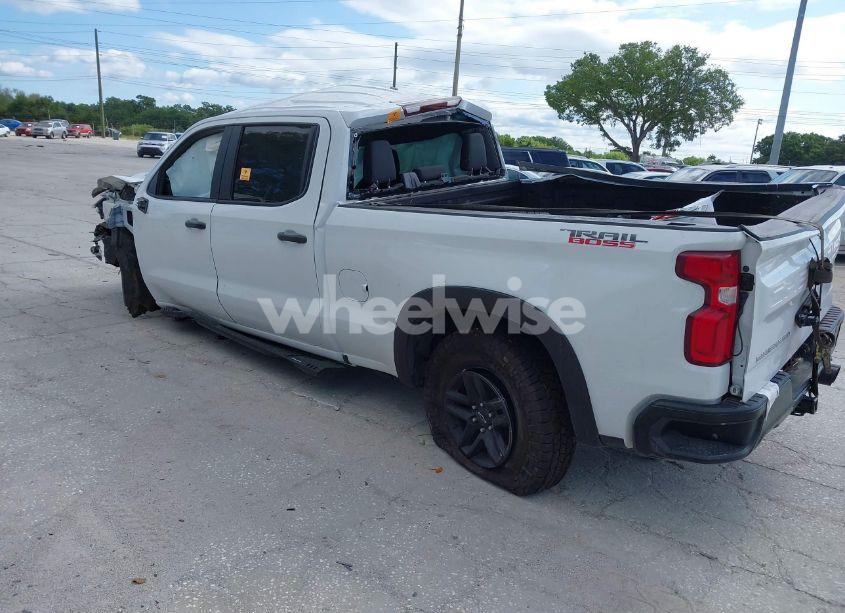 Photo 3 of 2020 Chevrolet Silverado 1500 4WD SHORT BED CUSTOM TRAIL BOSS/4WD STANDARD BED CUSTOM TRAIL BOSS (VIN 1GCPYCEF1LZ300670)