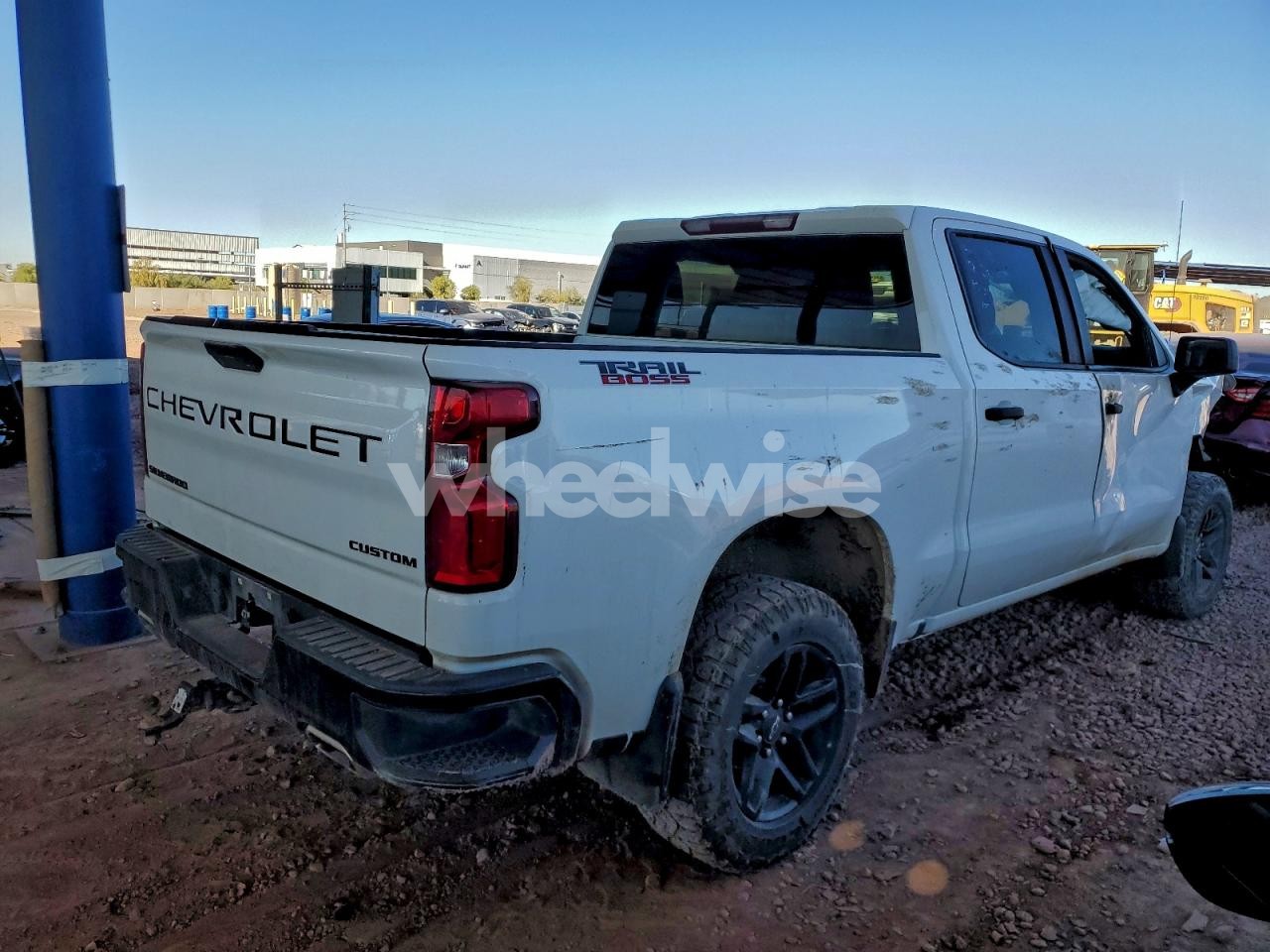 Photo 3 of 2021 CHEVROLET SILVERADO K1500 TRAIL BOSS CUSTOM (VIN 1GCPYCEF1MZ210498)
