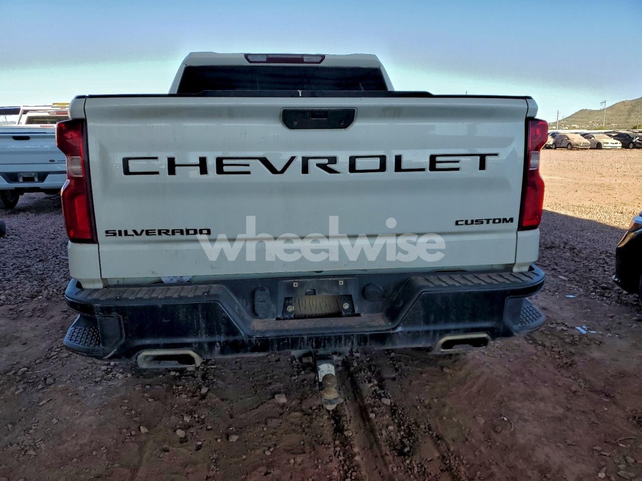 Photo 6 of 2021 CHEVROLET SILVERADO K1500 TRAIL BOSS CUSTOM (VIN 1GCPYCEF1MZ210498)