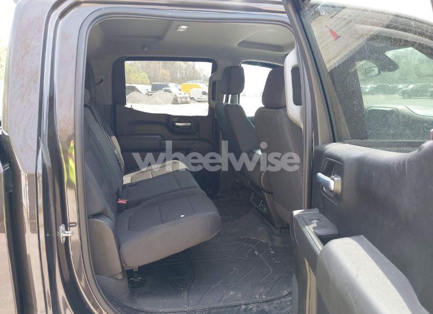 Photo 8 of 2021 Chevrolet Silverado 1500 4WD SHORT BED CUSTOM TRAIL BOSS (VIN 1GCPYCEF1MZ271205)