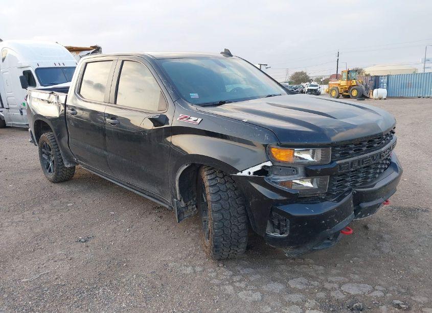 2021 Chevrolet Silverado 1500 4WD SHORT BED CUSTOM TRAIL BOSS (VIN 1GCPYCEF2MZ391353) main photo