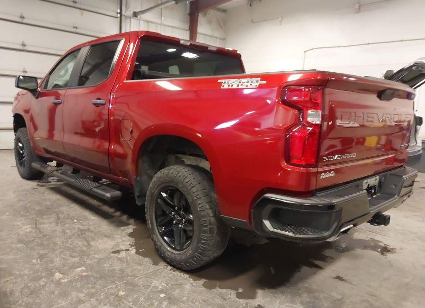 Photo 3 of 2021 Chevrolet Silverado 1500 4WD SHORT BED CUSTOM TRAIL BOSS (VIN 1GCPYCEF2MZ395015)
