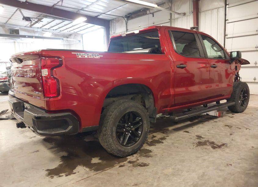 Photo 4 of 2021 Chevrolet Silverado 1500 4WD SHORT BED CUSTOM TRAIL BOSS (VIN 1GCPYCEF2MZ395015)
