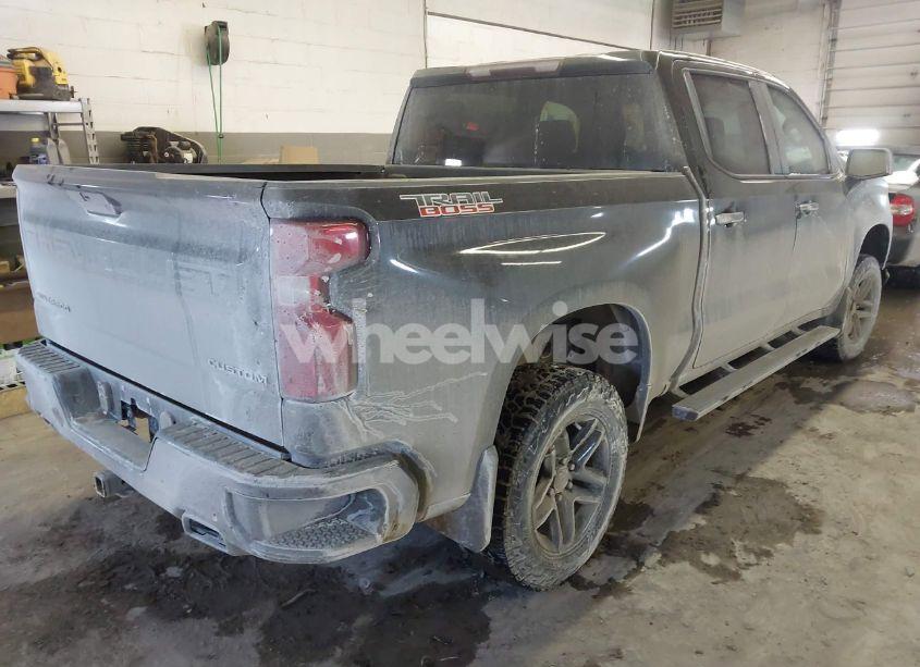 Photo 4 of 2021 Chevrolet Silverado 1500 4WD SHORT BED CUSTOM TRAIL BOSS (VIN 1GCPYCEF4MZ192756)
