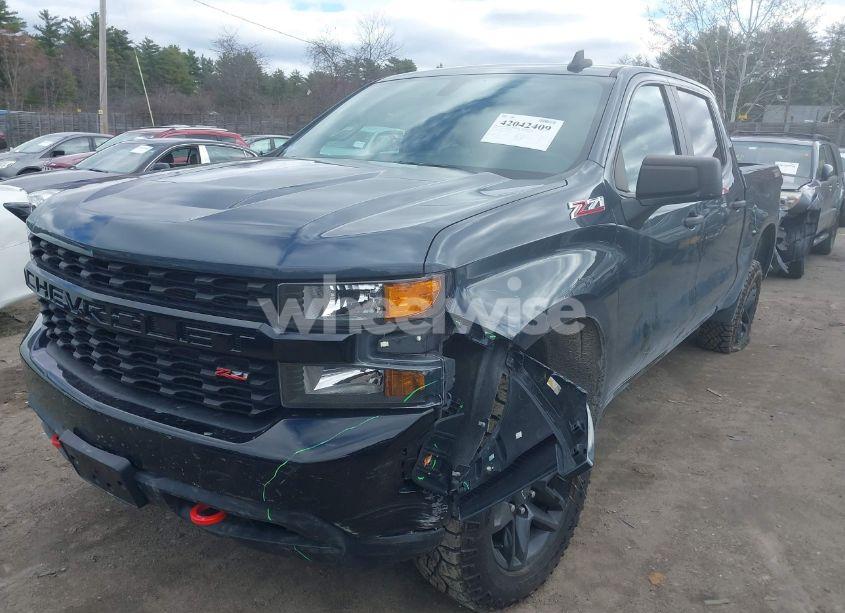 Photo 2 of 2021 Chevrolet Silverado 1500 4WD SHORT BED CUSTOM TRAIL BOSS (VIN 1GCPYCEF5MZ205577)