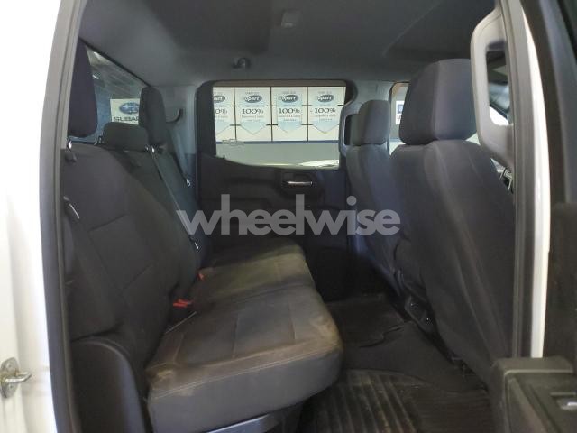 Photo 2 of 2020 CHEVROLET SILVERADO K1500 TRAIL BOSS CUSTOM (VIN 1GCPYCEF6LZ124912)