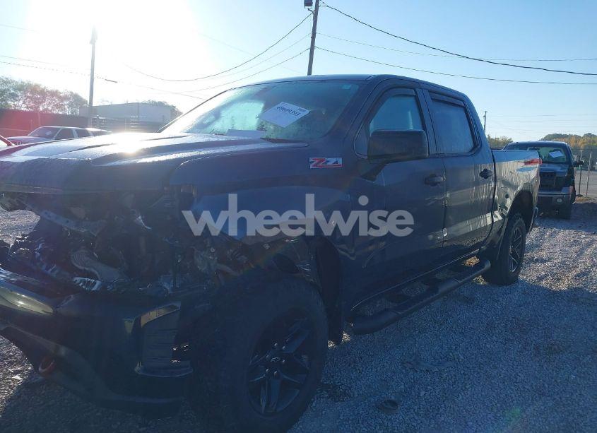 Photo 2 of 2020 Chevrolet Silverado 1500 4WD SHORT BED CUSTOM TRAIL BOSS (VIN 1GCPYCEF7LZ113403)