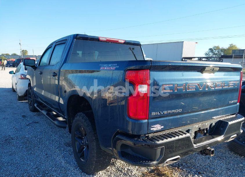 Photo 3 of 2020 Chevrolet Silverado 1500 4WD SHORT BED CUSTOM TRAIL BOSS (VIN 1GCPYCEF7LZ113403)