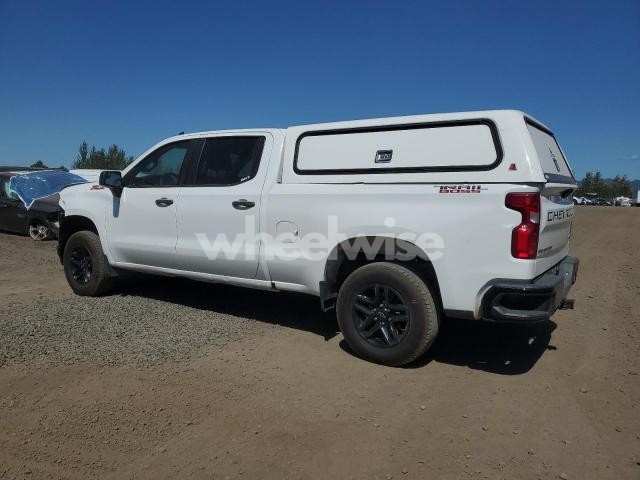 Photo 2 of 2020 CHEVROLET SILVERADO K1500 TRAIL BOSS CUSTOM (VIN 1GCPYCEF8LZ261754)