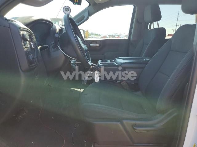 Photo 9 of 2020 CHEVROLET SILVERADO K1500 TRAIL BOSS CUSTOM (VIN 1GCPYCEF8LZ261754)