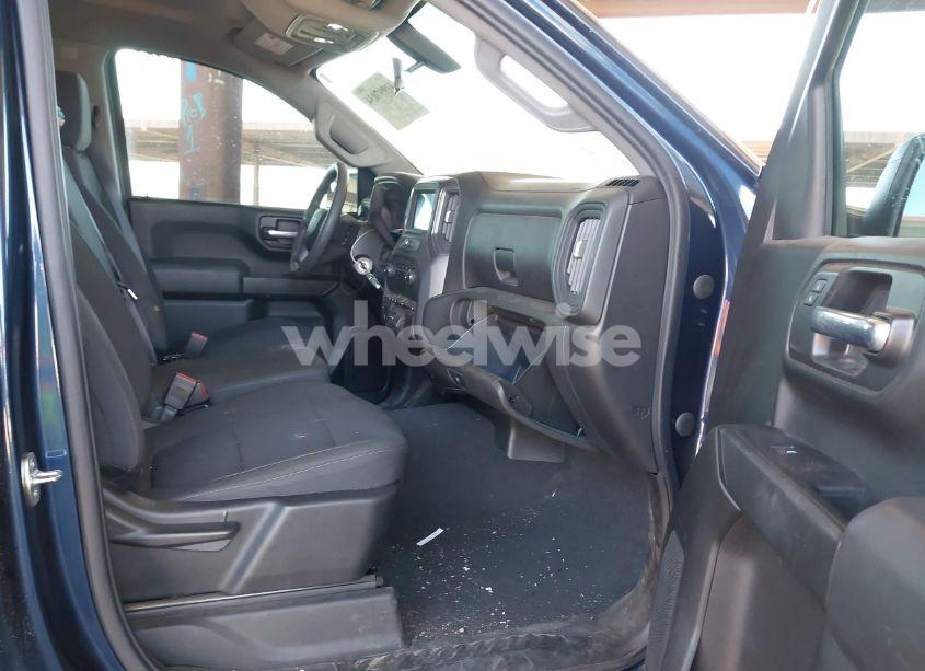 Photo 5 of 2021 Chevrolet Silverado 1500 4WD SHORT BED CUSTOM TRAIL BOSS (VIN 1GCPYCEF8MZ364271)