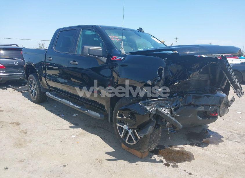 2020 Chevrolet Silverado 1500 4WD SHORT BED CUSTOM TRAIL BOSS (VIN 1GCPYCEF9LZ193108) main photo