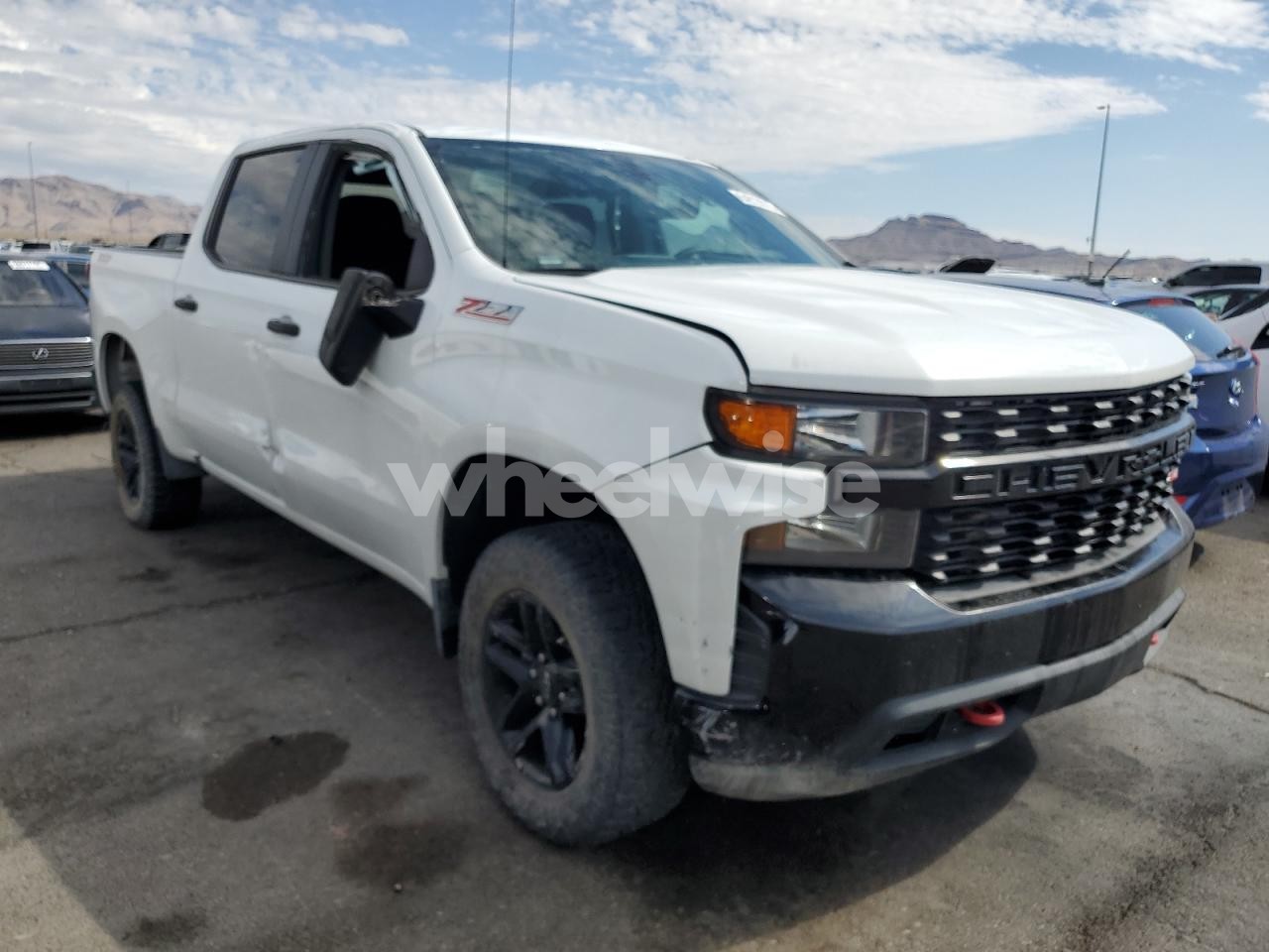 Photo 4 of 2019 CHEVROLET SILVERADO K1500 TRAIL BOSS CUSTOM (VIN 1GCPYCEFXKZ318163)