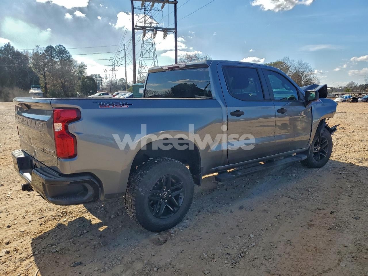 Photo 3 of 2020 CHEVROLET SILVERADO K1500 TRAIL BOSS CUSTOM (VIN 1GCPYCEFXLZ175913)