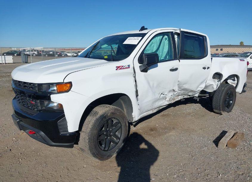 Photo 2 of 2022 Chevrolet Silverado 1500 LTD 4WD SHORT BED CUSTOM TRAIL BOSS (VIN 1GCPYCEK3NZ232615)