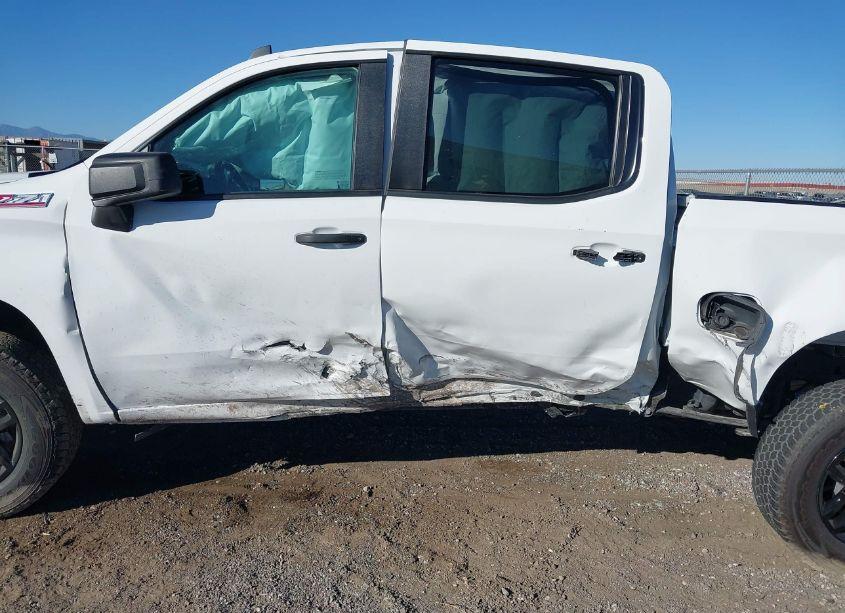 Photo 6 of 2022 Chevrolet Silverado 1500 LTD 4WD SHORT BED CUSTOM TRAIL BOSS (VIN 1GCPYCEK3NZ232615)