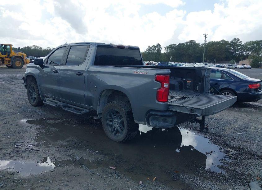 Photo 3 of 2022 Chevrolet Silverado 1500 LTD 4WD SHORT BED CUSTOM TRAIL BOSS (VIN 1GCPYCEK9NZ204950)