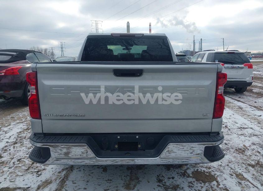 Photo 16 of 2019 Chevrolet Silverado 1500 LT (VIN 1GCPYDEK1KZ354147)