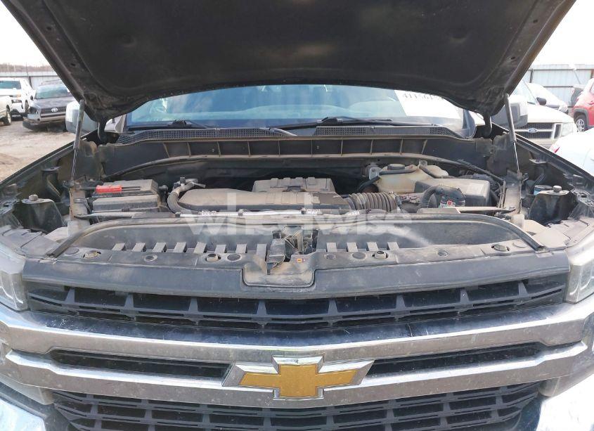 Photo 10 of 2019 Chevrolet Silverado 1500 LT (VIN 1GCPYDEK9KZ387882)