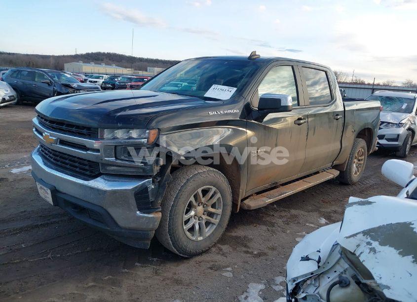 Photo 2 of 2019 Chevrolet Silverado 1500 LT (VIN 1GCPYDEK9KZ387882)