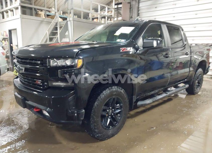 Photo 2 of 2019 Chevrolet Silverado 1500 LT TRAIL BOSS (VIN 1GCPYFED0KZ399710)