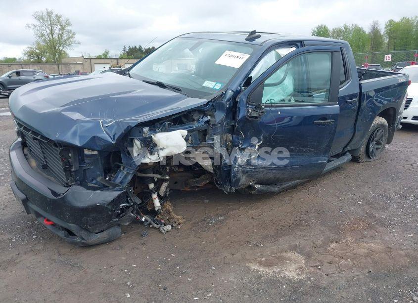 Photo 2 of 2021 Chevrolet Silverado 1500 4WD SHORT BED LT TRAIL BOSS (VIN 1GCPYFED1MZ166308)