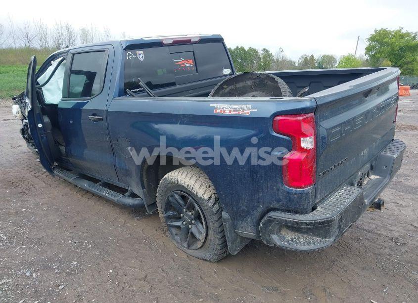 Photo 3 of 2021 Chevrolet Silverado 1500 4WD SHORT BED LT TRAIL BOSS (VIN 1GCPYFED1MZ166308)