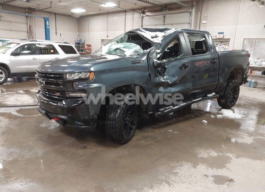 Photo 2 of 2022 Chevrolet Silverado 1500 LTD 4WD SHORT BED LT TRAIL BOSS (VIN 1GCPYFED1NZ182896)