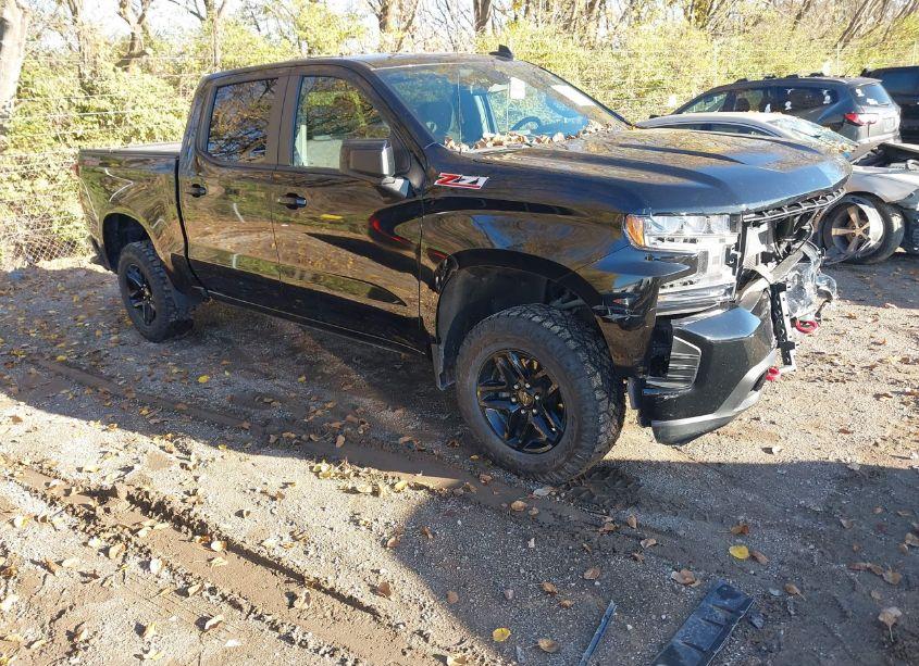 2022 Chevrolet Silverado 1500 LTD 4WD SHORT BED LT TRAIL BOSS (VIN 1GCPYFED1NZ232695) main photo