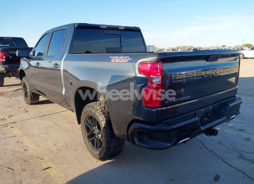 Photo 3 of 2021 Chevrolet Silverado 1500 4WD SHORT BED LT TRAIL BOSS (VIN 1GCPYFED2MZ116887)