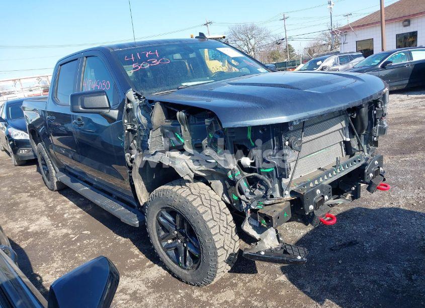 2020 Chevrolet Silverado 1500 4WD SHORT BED LT TRAIL BOSS (VIN 1GCPYFED3LZ352799) main photo