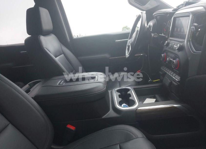 Photo 5 of 2021 Chevrolet Silverado 1500 4WD SHORT BED LT TRAIL BOSS (VIN 1GCPYFED3MZ227951)