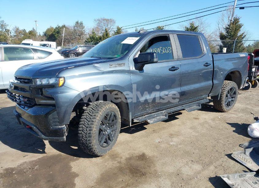 Photo 2 of 2021 Chevrolet Silverado 1500 4WD SHORT BED LT TRAIL BOSS (VIN 1GCPYFED4MZ349105)