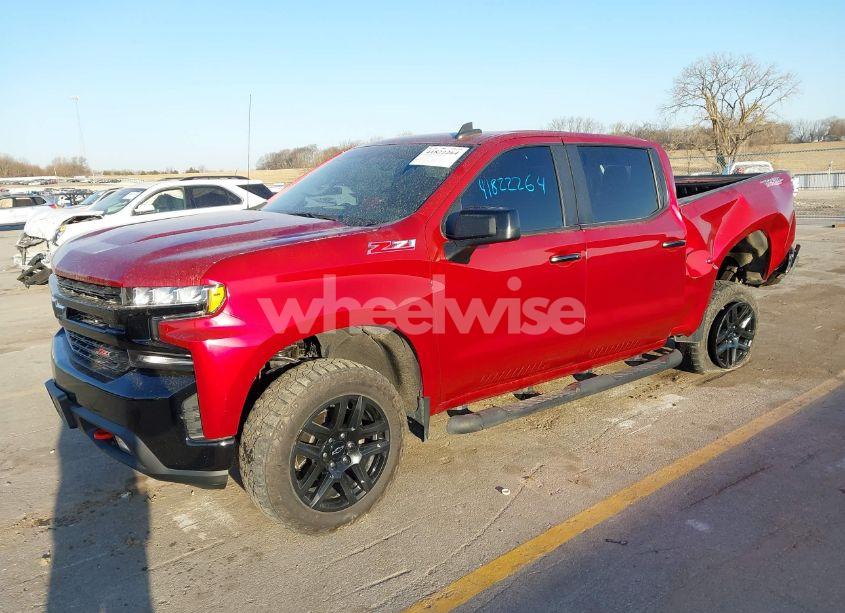 Photo 2 of 2021 Chevrolet Silverado 1500 4WD SHORT BED LT TRAIL BOSS (VIN 1GCPYFED5MZ356872)