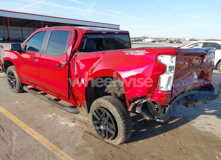 Photo 3 of 2021 Chevrolet Silverado 1500 4WD SHORT BED LT TRAIL BOSS (VIN 1GCPYFED5MZ356872)