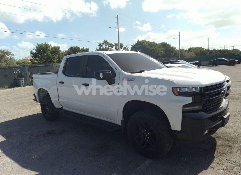 2020 Chevrolet Silverado 1500 4WD SHORT BED LT TRAIL BOSS (VIN 1GCPYFED6LZ137417) main photo