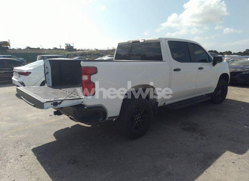 Photo 4 of 2020 Chevrolet Silverado 1500 4WD SHORT BED LT TRAIL BOSS (VIN 1GCPYFED6LZ137417)