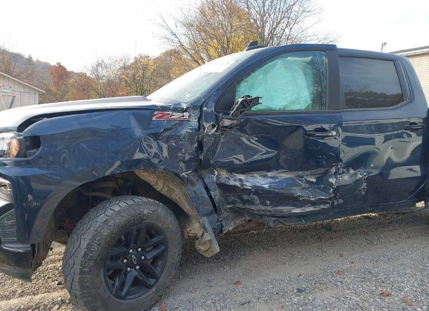 Photo 6 of 2020 Chevrolet Silverado 1500 4WD SHORT BED LT TRAIL BOSS (VIN 1GCPYFED6LZ180879)