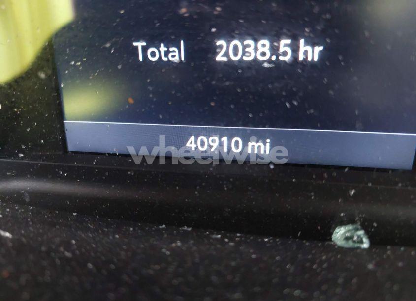 Photo 14 of 2021 Chevrolet Silverado 1500 4WD SHORT BED LT TRAIL BOSS (VIN 1GCPYFED6MZ213641)