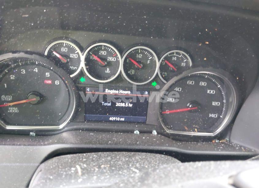 Photo 7 of 2021 Chevrolet Silverado 1500 4WD SHORT BED LT TRAIL BOSS (VIN 1GCPYFED6MZ213641)