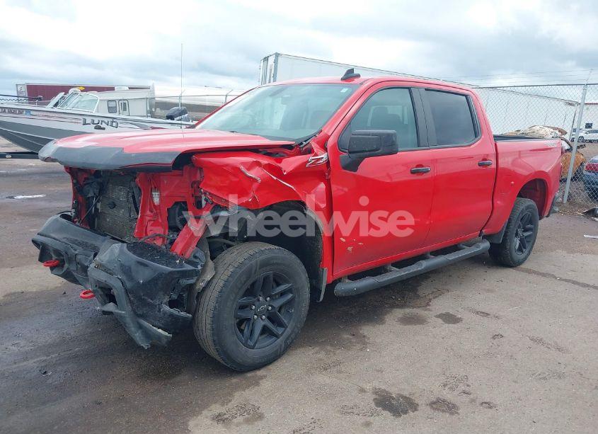 Photo 2 of 2019 Chevrolet Silverado 1500 LT TRAIL BOSS (VIN 1GCPYFED7KZ285901)