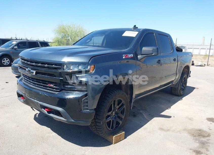 Photo 2 of 2021 Chevrolet Silverado 1500 4WD SHORT BED LT TRAIL BOSS (VIN 1GCPYFED7MZ392613)