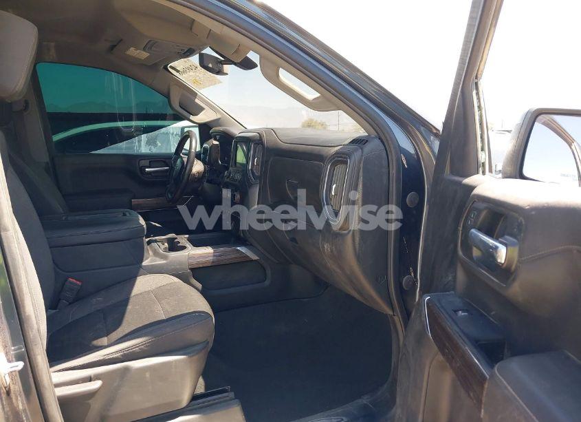 Photo 5 of 2021 Chevrolet Silverado 1500 4WD SHORT BED LT TRAIL BOSS (VIN 1GCPYFED7MZ392613)